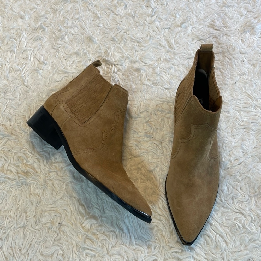 Marc Fisher Ltd Yohani Tan Leather Boots